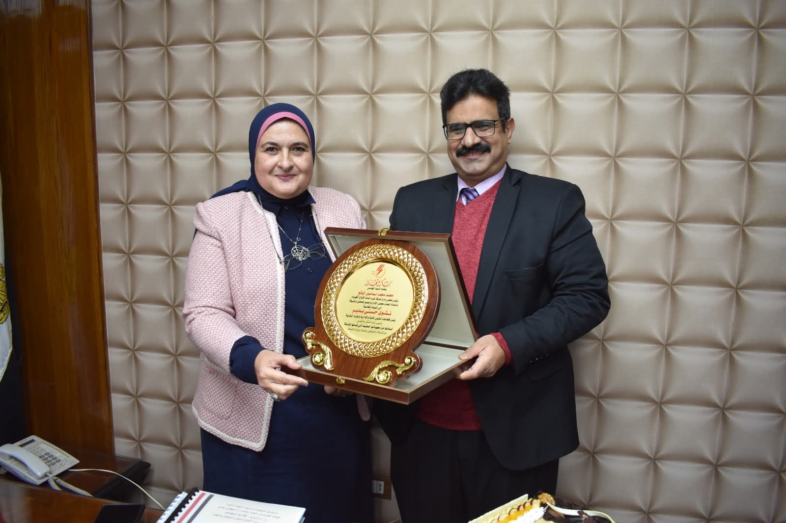 تكريم رئيس قطاعات الشئون المالية والإدارية والموارد البشرية